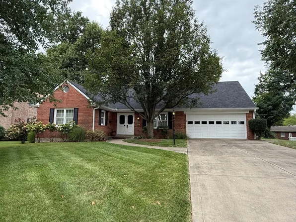 99 Thompson Ave, Fort Mitchell, KY 41017