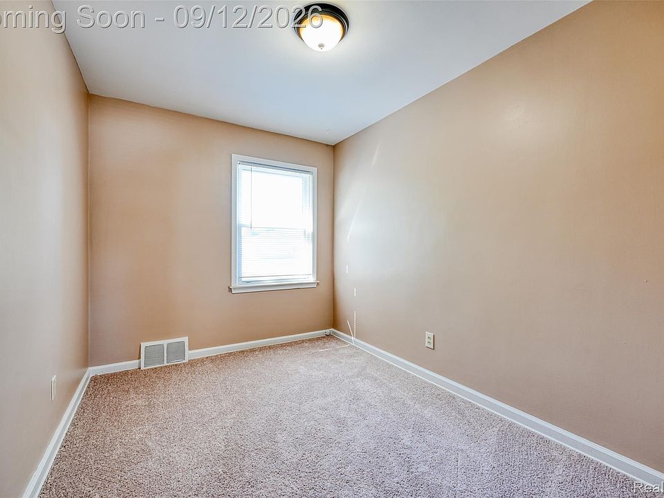 32600 W Chicago St, photo 13