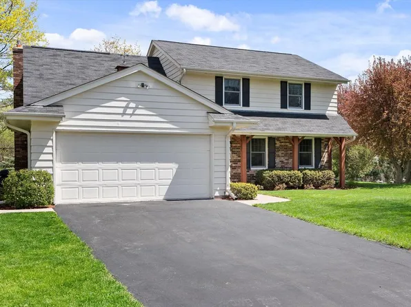 3124 West Joliet COURT, Mequon, WI 53092