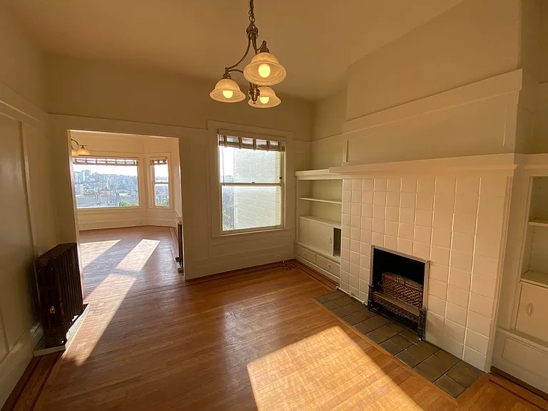 2233 Larkin St #1 — Photo 2