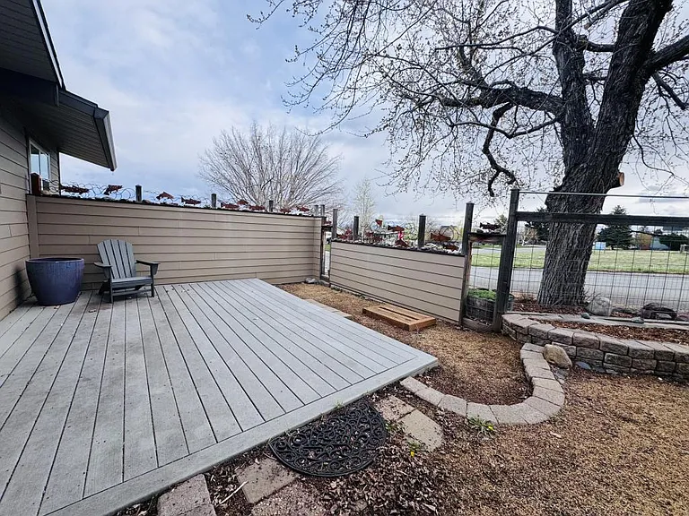 1617 Winne Ave — Photo 36