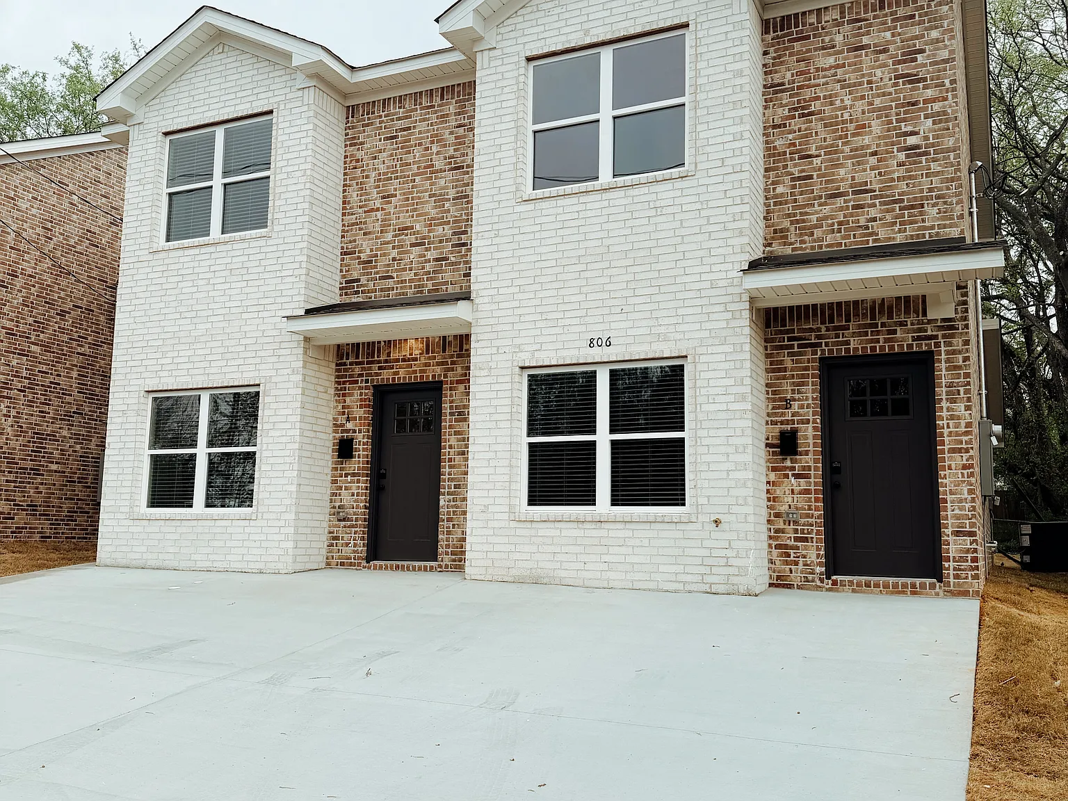 3 bed, 1400 sqft, $1,450 — Photo 2