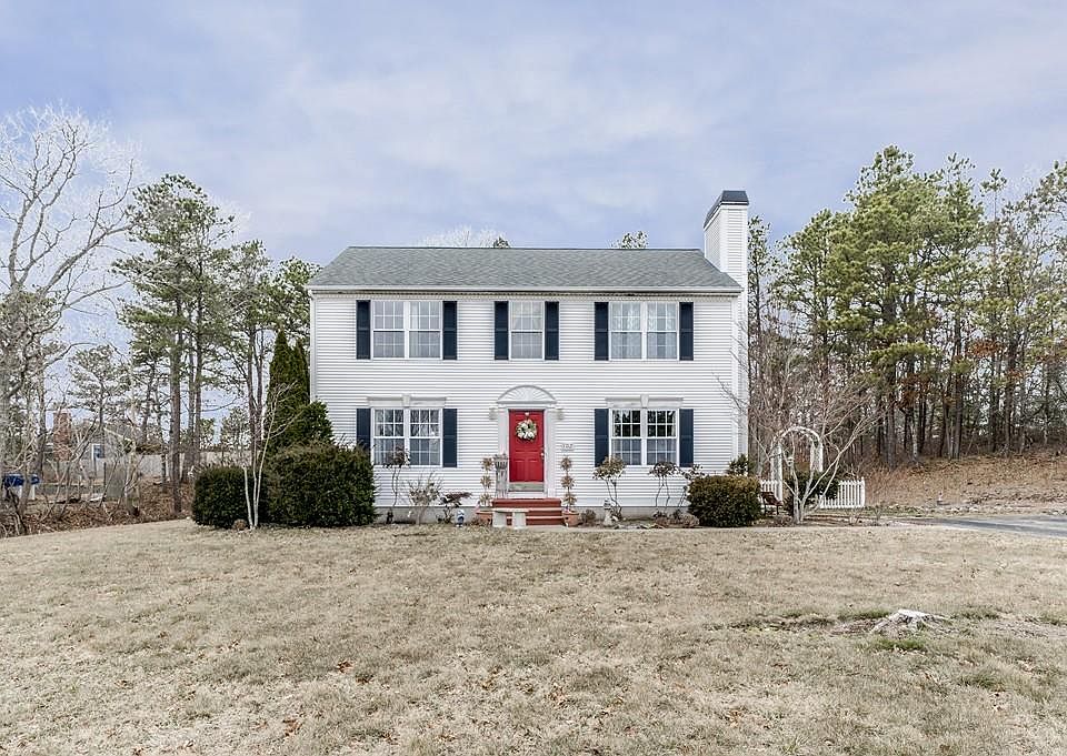 1st image of 102 Joyce Dr