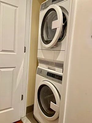 Rented by J Misrahi Realty Corp | media 5