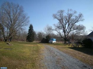 2510 Rhoads Rd, Gilbertsville, PA 19525