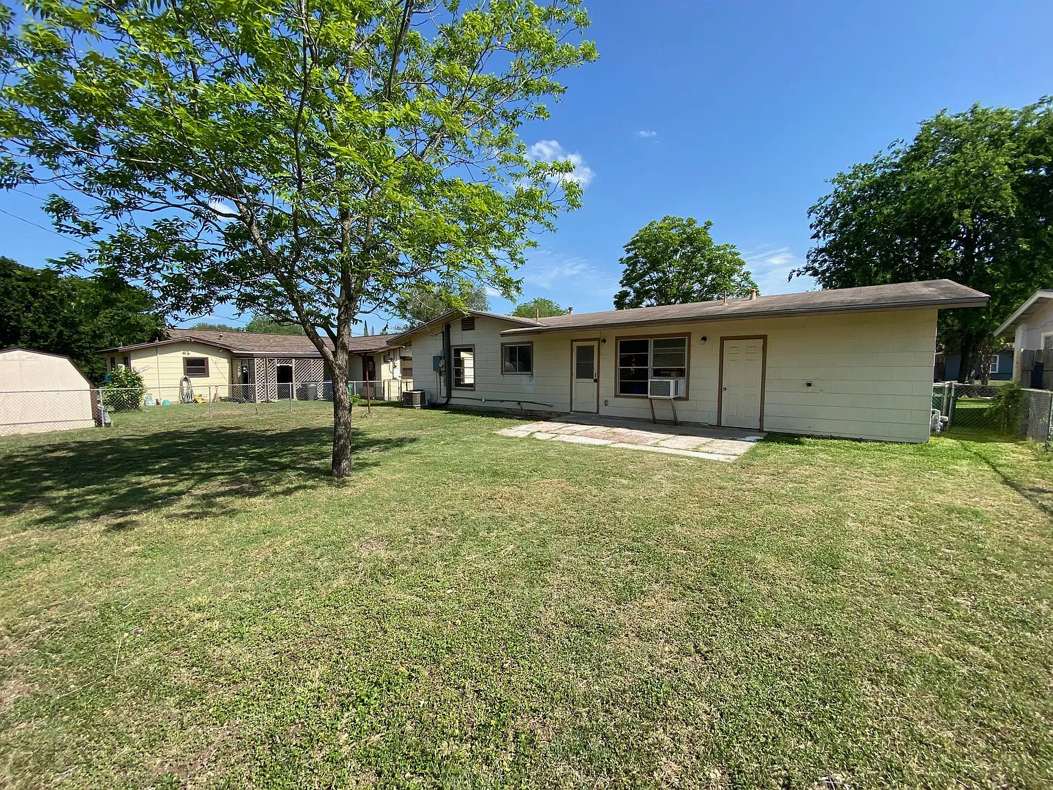 3 bed, 1143 sqft, $1,720 — Photo 4