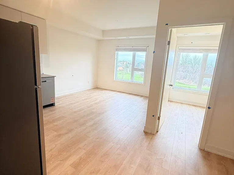 16 Melbourne Ave #317B — Photo 29