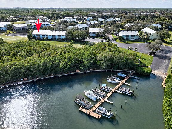 2nd image of 5645 Marina Drive #4