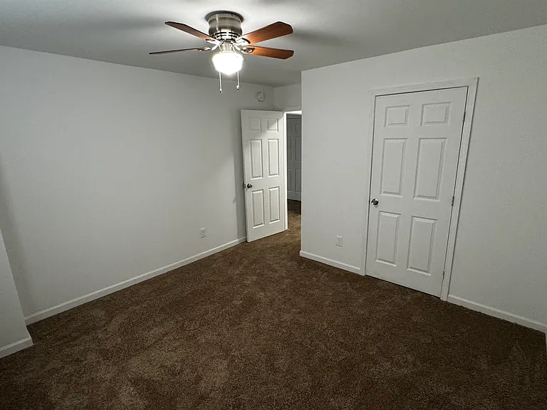 3021 Chelsea Ave — Photo 17