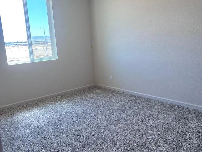 3064 Tower St — Photo 23