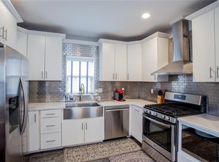 2515 Tracy Ave, Kansas City, MO 64108