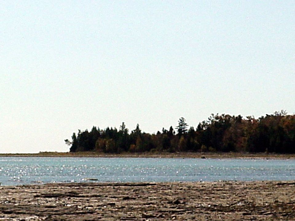 2nd image of Michibay Drive Dutch Johns Point