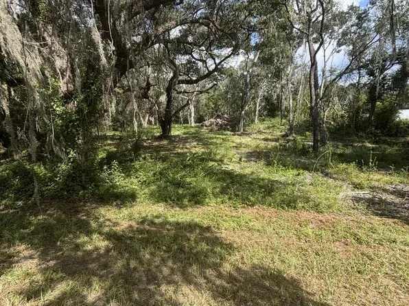1014 NE Hwy 353, Old Town, FL 32680
