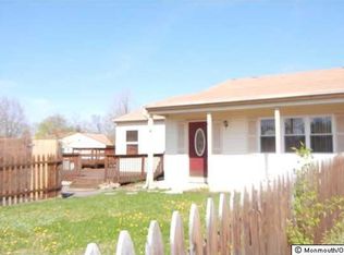 573 Constable Pl, Toms River, NJ 08753