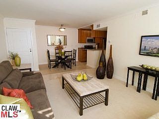 1st image of 20327 Saticoy St Unit 306