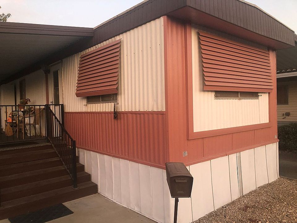 2nd image of 11 Rancho Grande Cir