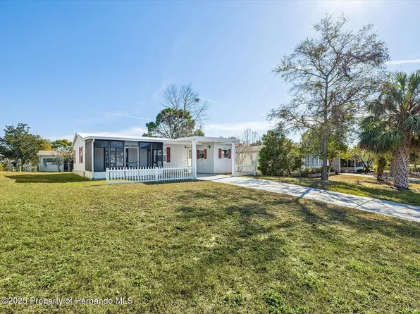 8408 Fleetway Ave, Brooksville, FL 34613