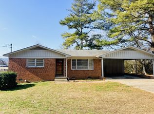 1576 Hobbs Island Rd SE, Huntsville, AL 35803