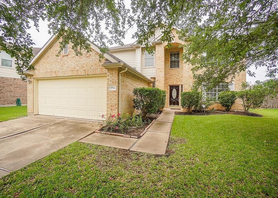 1st image of 2714 Willow Springs Ln