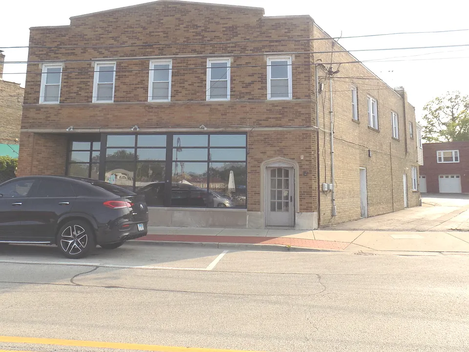 328 Green Bay Rd #3