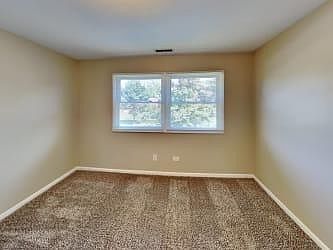 5th image of 1371 Ferndale Ave