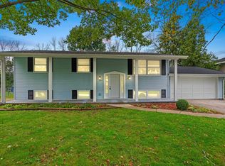 2415 Southwood Dr, Appleton, WI 54915