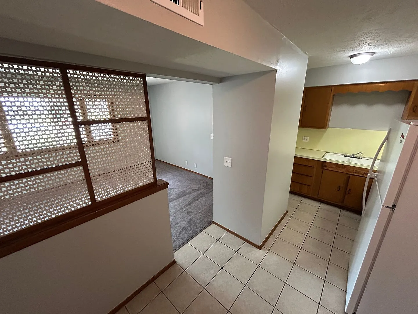 Rue Charles Apartments (4311 Charles St.) — Photo 4