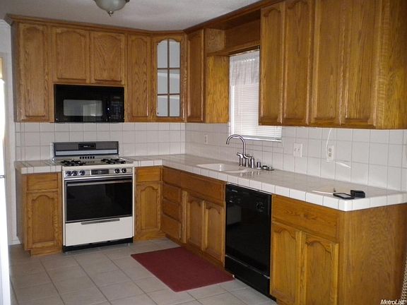 4th image of 18811 N Lockewood Ln
