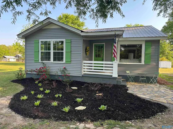 1619 Bryant St, Gadsden, AL 35904