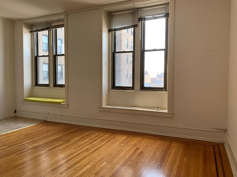 1st image of 1532 Spruce St #423
