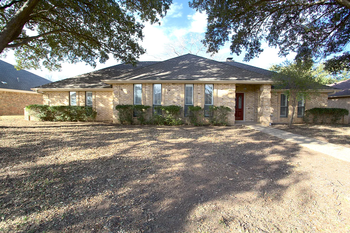 Building Photo - 3438 Grandview Dr