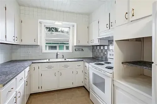 4000 Campbell St #2E — Photo 2