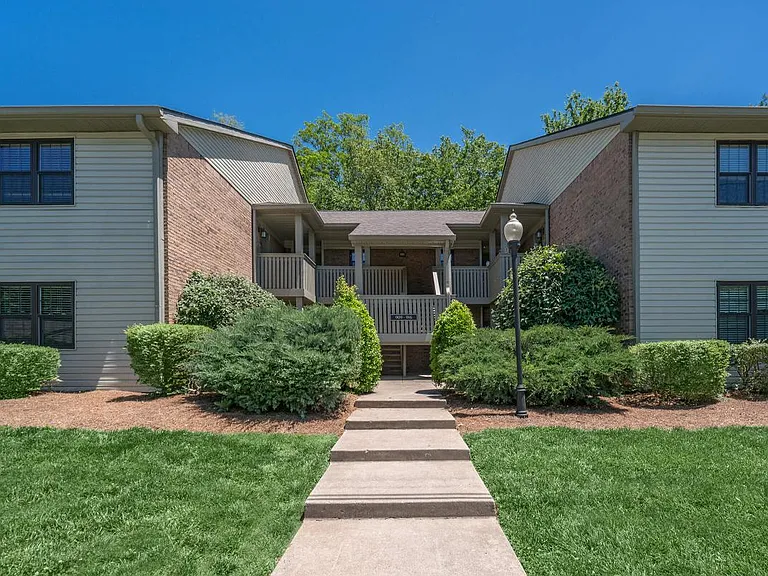 South Wind Apartment Homes — Photo 60