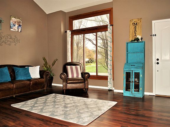 4th image of 4021 N Rushwood Cir