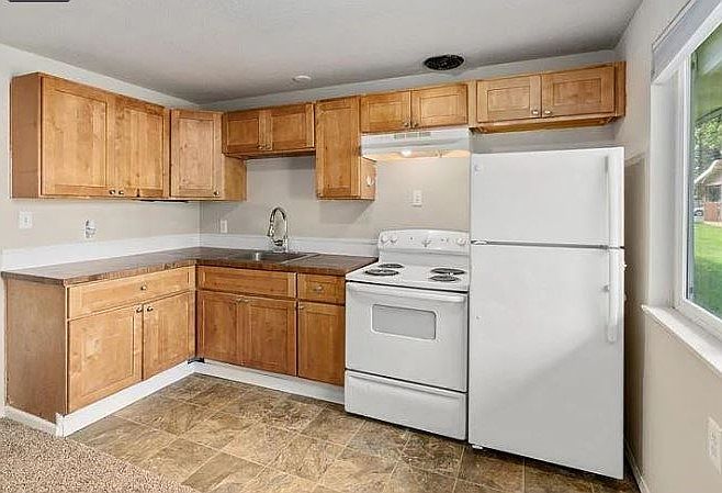 2nd image of 8314 Orchard St SW #8314
