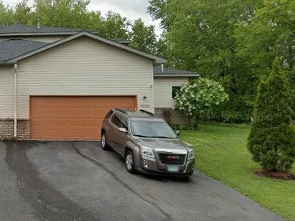 7529 138th St W, Apple Valley, MN 55124