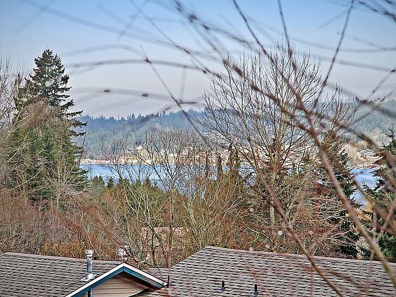2nd image of 2137 NW Pacific Yew Pl