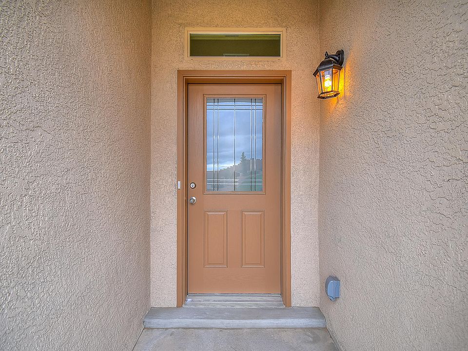 1st image of 1548 Valle Vista Rd