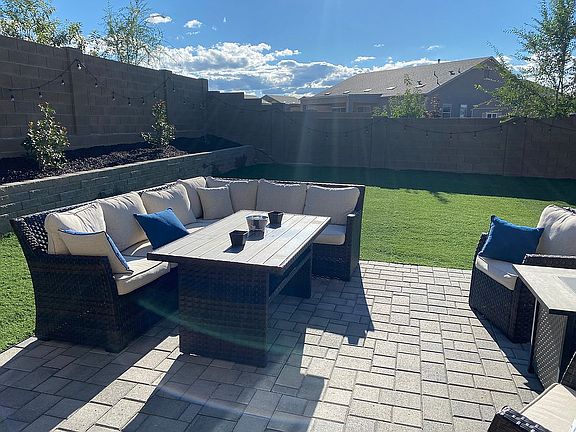 3rd image of 5834 N Thornberry Dr