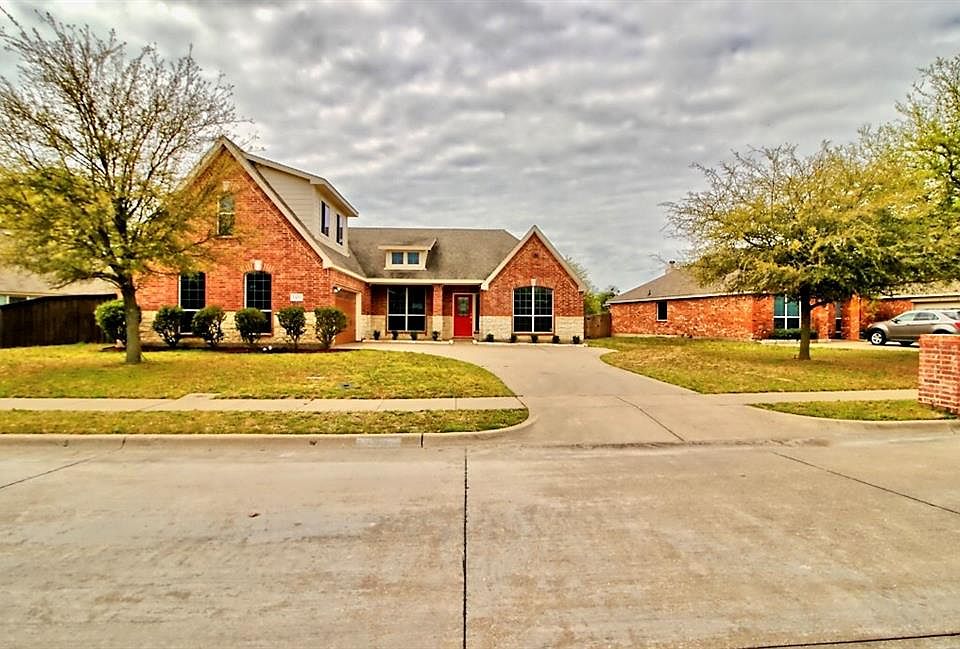 1st image of 5433 Old Blush Dr
