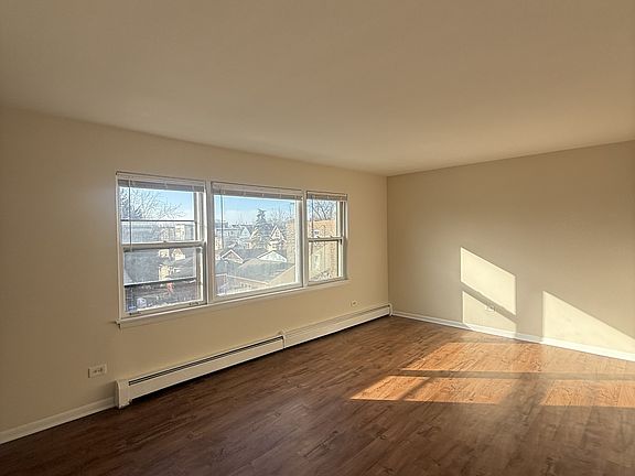 5th image of 1246 S 57th Ave #10