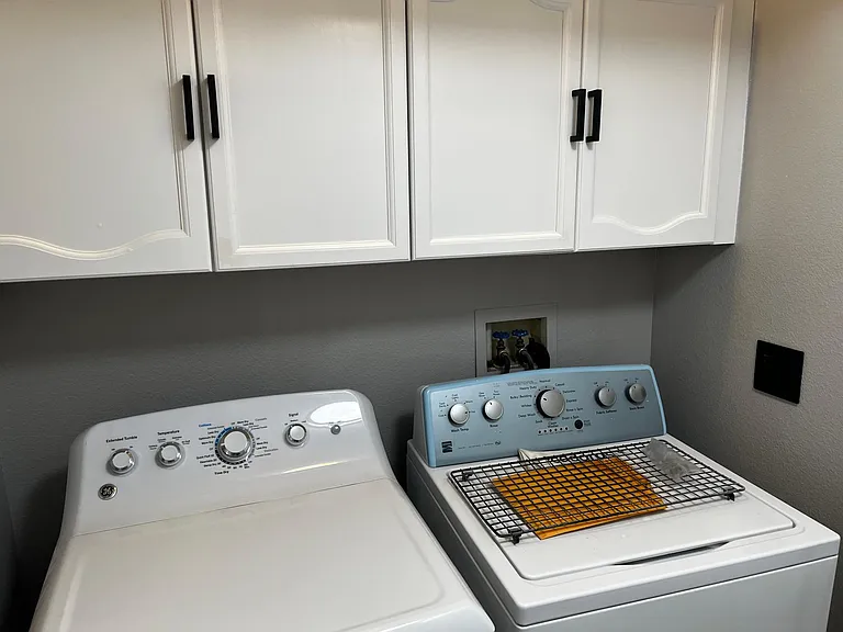 300 Amber Pine St #207 — Photo 5