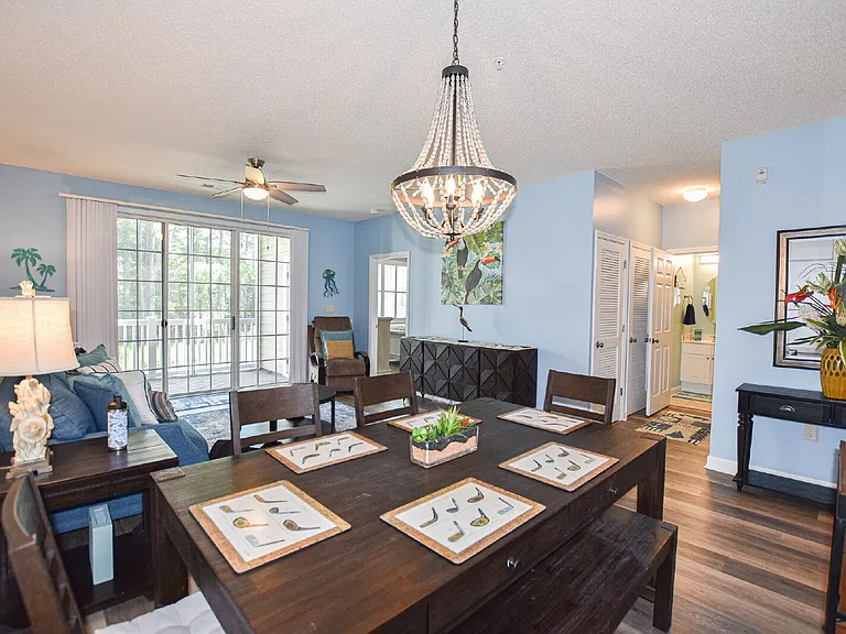5825 Catalina Dr #723 — Photo 18