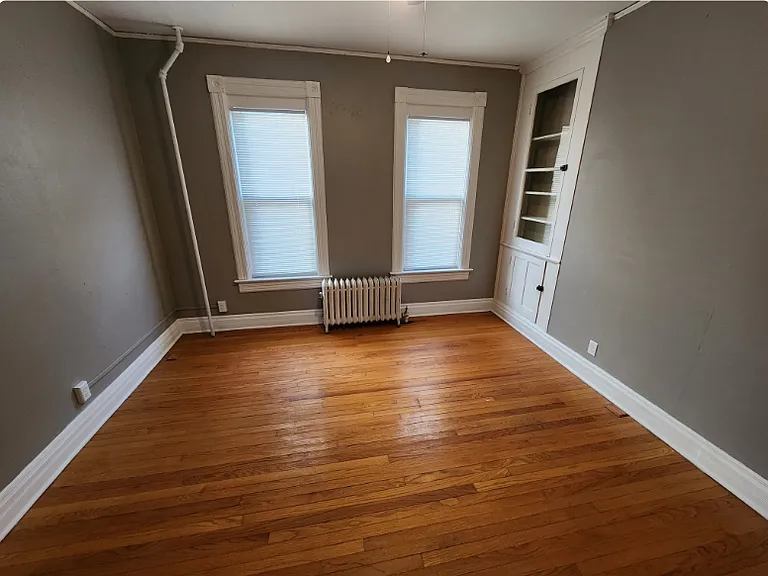 207 N 6th St #1 — Photo 21