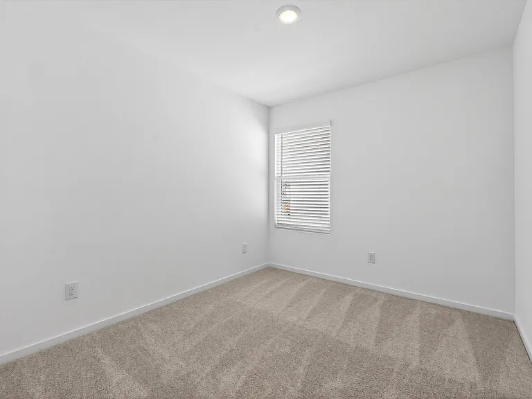 12112 Steeplechase Dr — Photo 18
