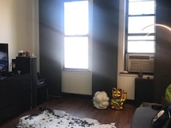 169 Allen Street image 1 of 17