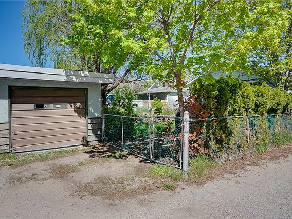 5th image of 3004 37th St
