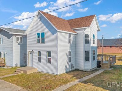 607 N 7th St, Gladstone, MI, 49837