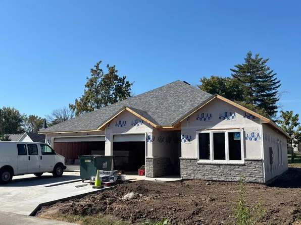 102 Oak St, Auxvasse, MO 65231