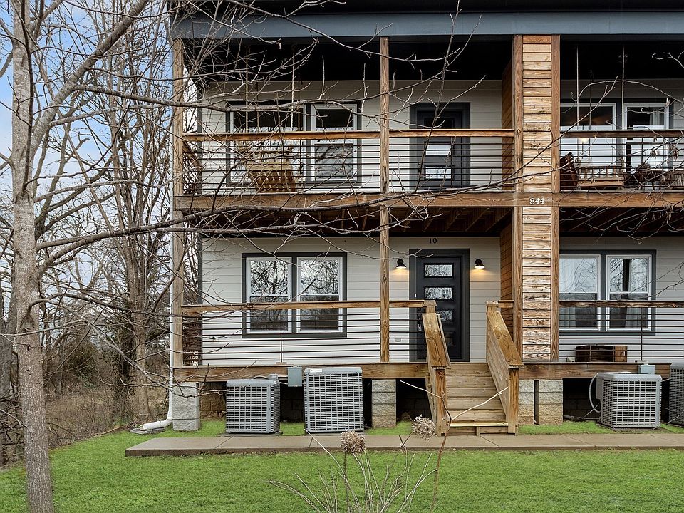 1st image of 844 Cherokee Ave #10